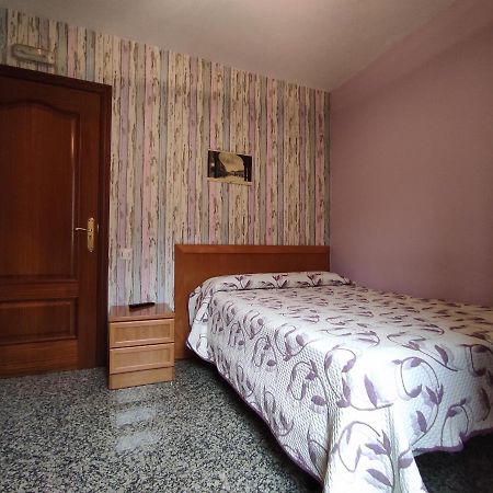 Hostal Plaza Ciudad-Rodrigo エクステリア 写真