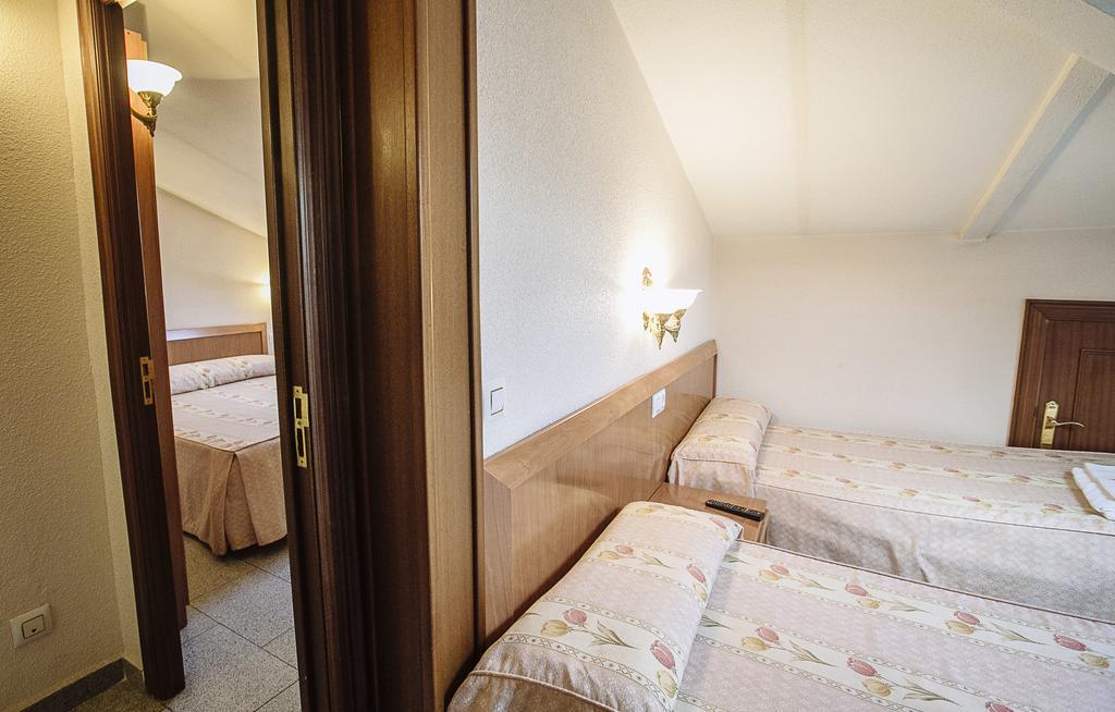 Hostal Plaza Ciudad-Rodrigo 部屋 写真